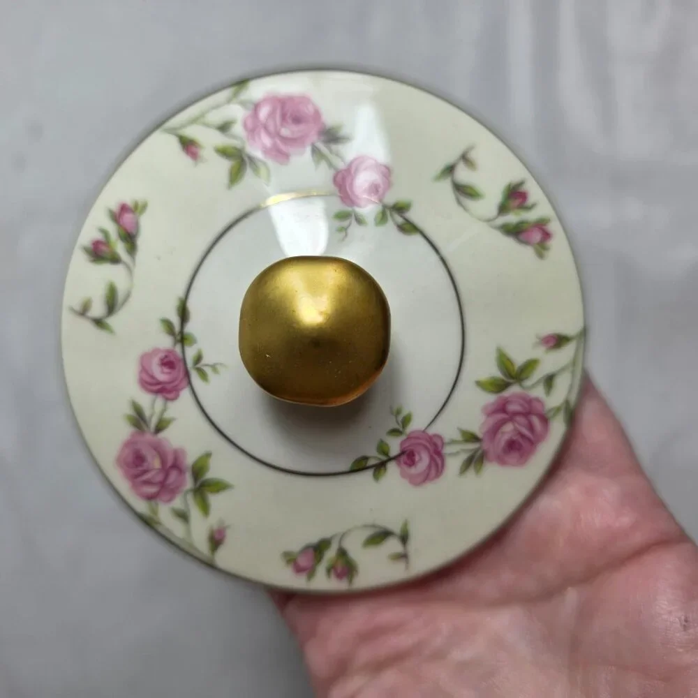 Theodore Haviland Delaware (New York) Sugar Bowl with Lid Ivory with Pink Roses